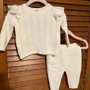Baby Girl Sweater Set 0-3M
